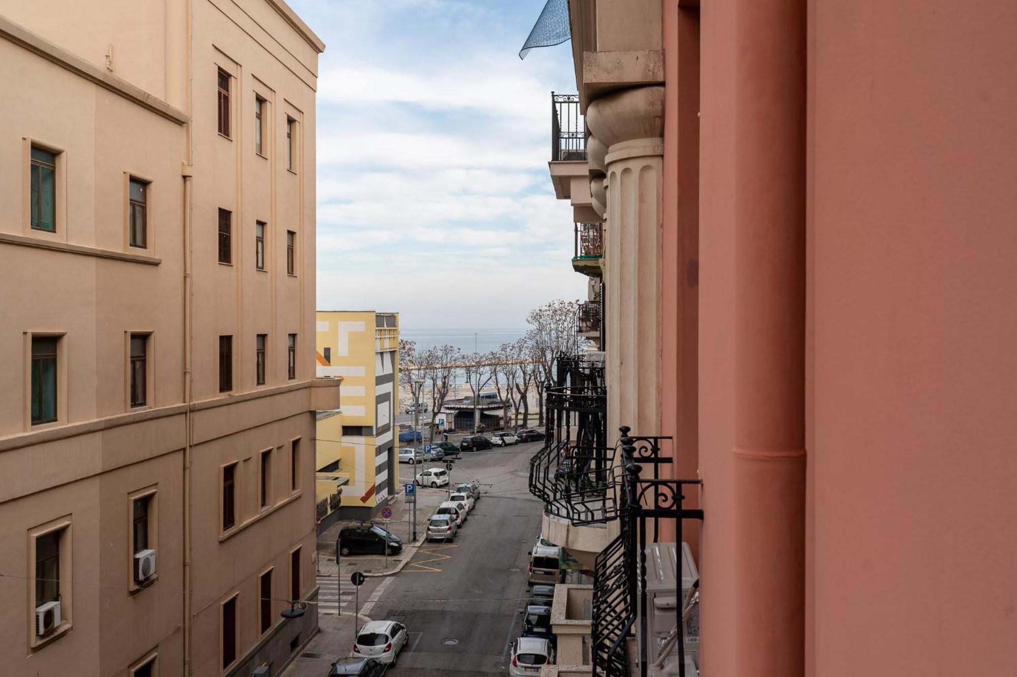 Summer Breeze Family Aparment By Wonderful Italy Bari Buitenkant foto